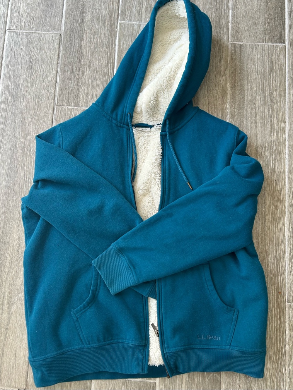 LLBean women’s XL blue sweatshirt
